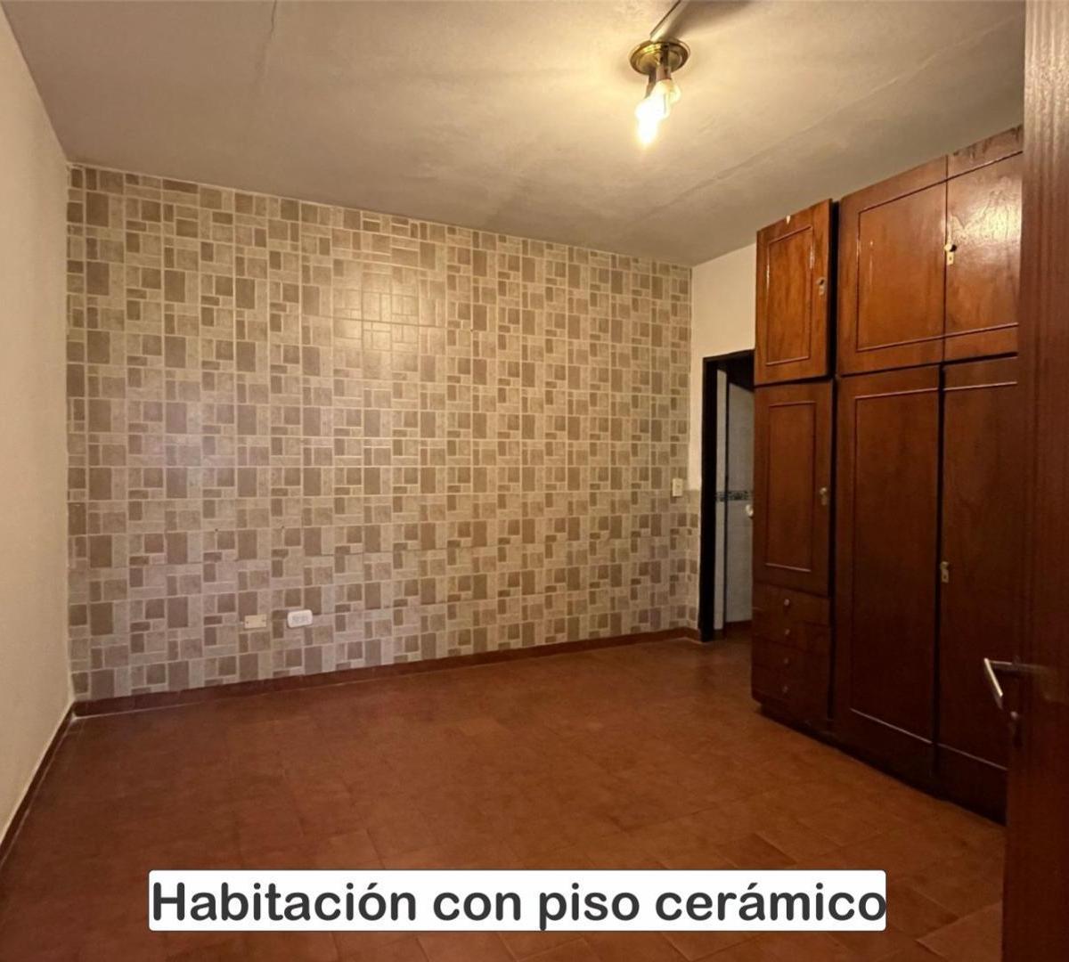 Autodidacta Confeso. PH con Cochera Factible Hacer Local 1