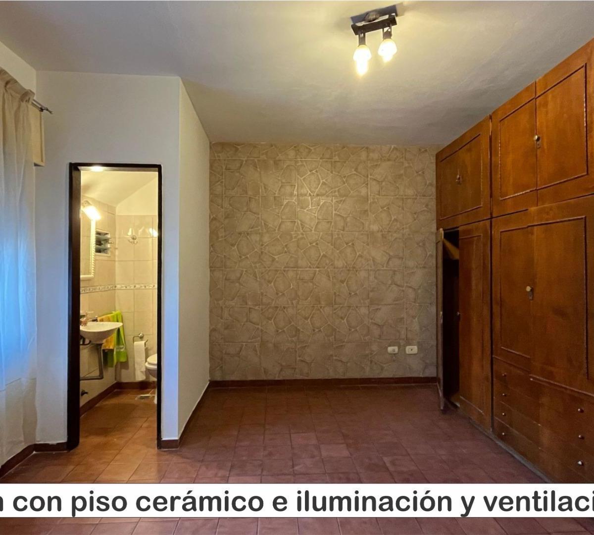 Autodidacta Confeso. PH con Cochera Factible Hacer Local 3