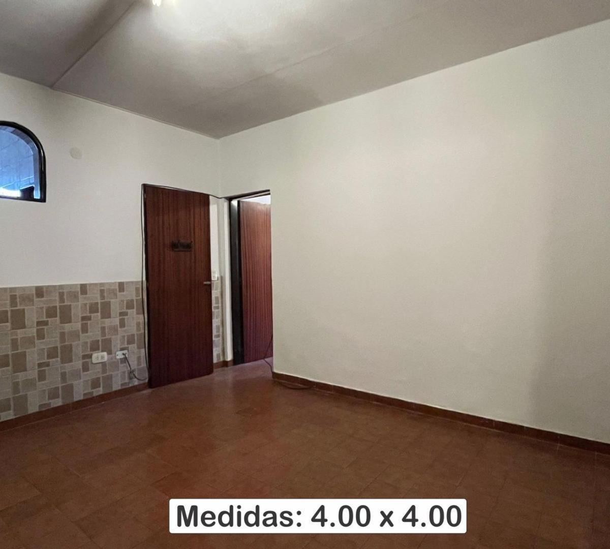 Autodidacta Confeso. PH con Cochera Factible Hacer Local 2
