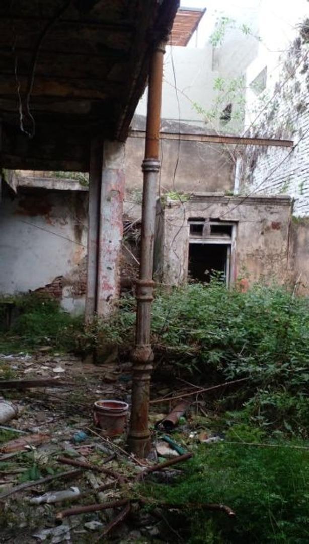 ¿Se Salva de La Topadora.? Casa Antigua Valor Lote 2