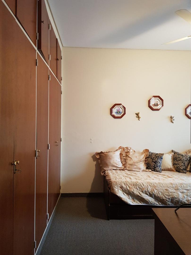 Casa Quinta en La City con Mega Parque Pileta Quincho 5