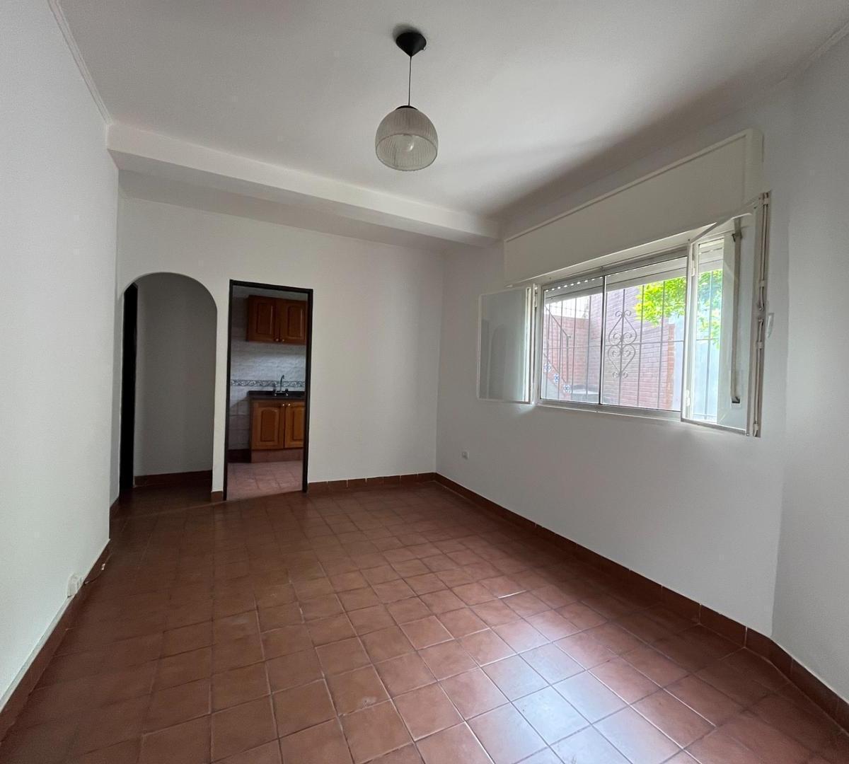 Juntos Pero No Revueltos - Tipo Casita Pb Fondo 2