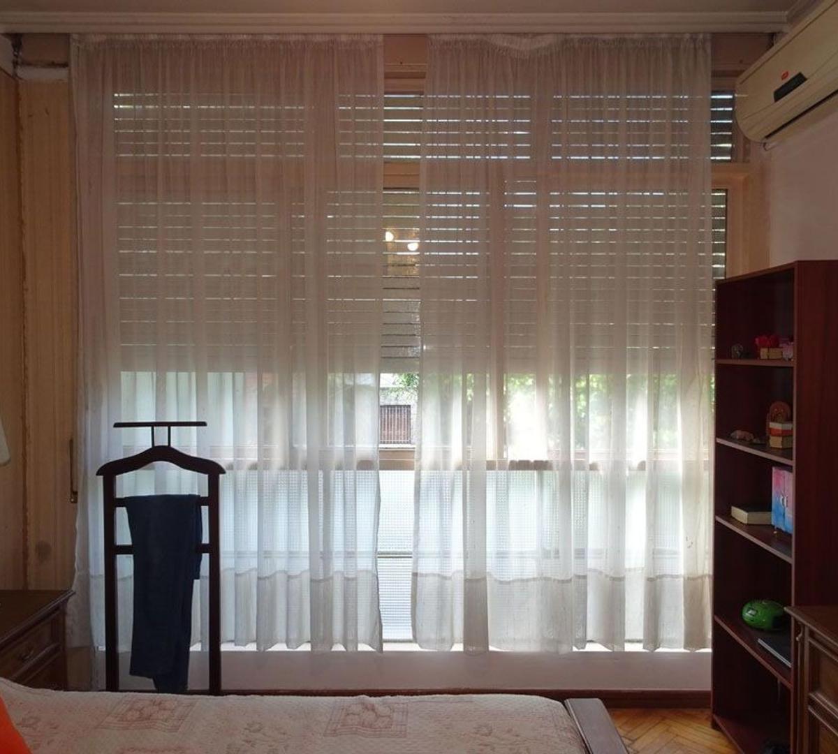 Requetebuena. Mega Casa con Parque Lote 8,66x55 + Galpon 3