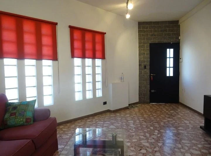 TIENE CON QUE...  esquina VISIBLE apto vivienda o construir 4