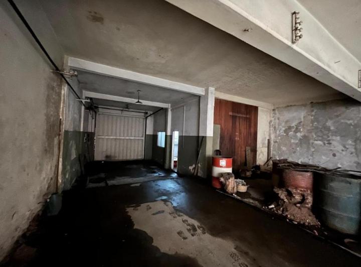 Foto de A PULMÓN... galpón lote propio + vivienda a reciclar 1º piso, imagen 4