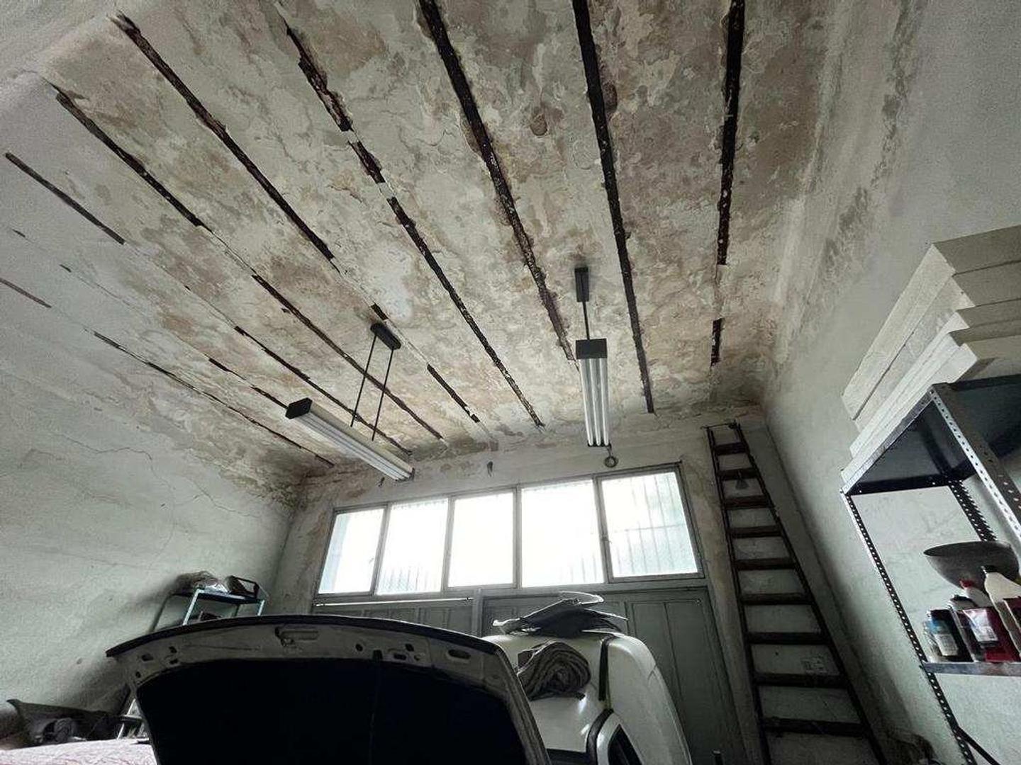 Foto de ¿ANTIGUA YO? - Casa chorizo con local + vivienda en 1º piso, imagen 2