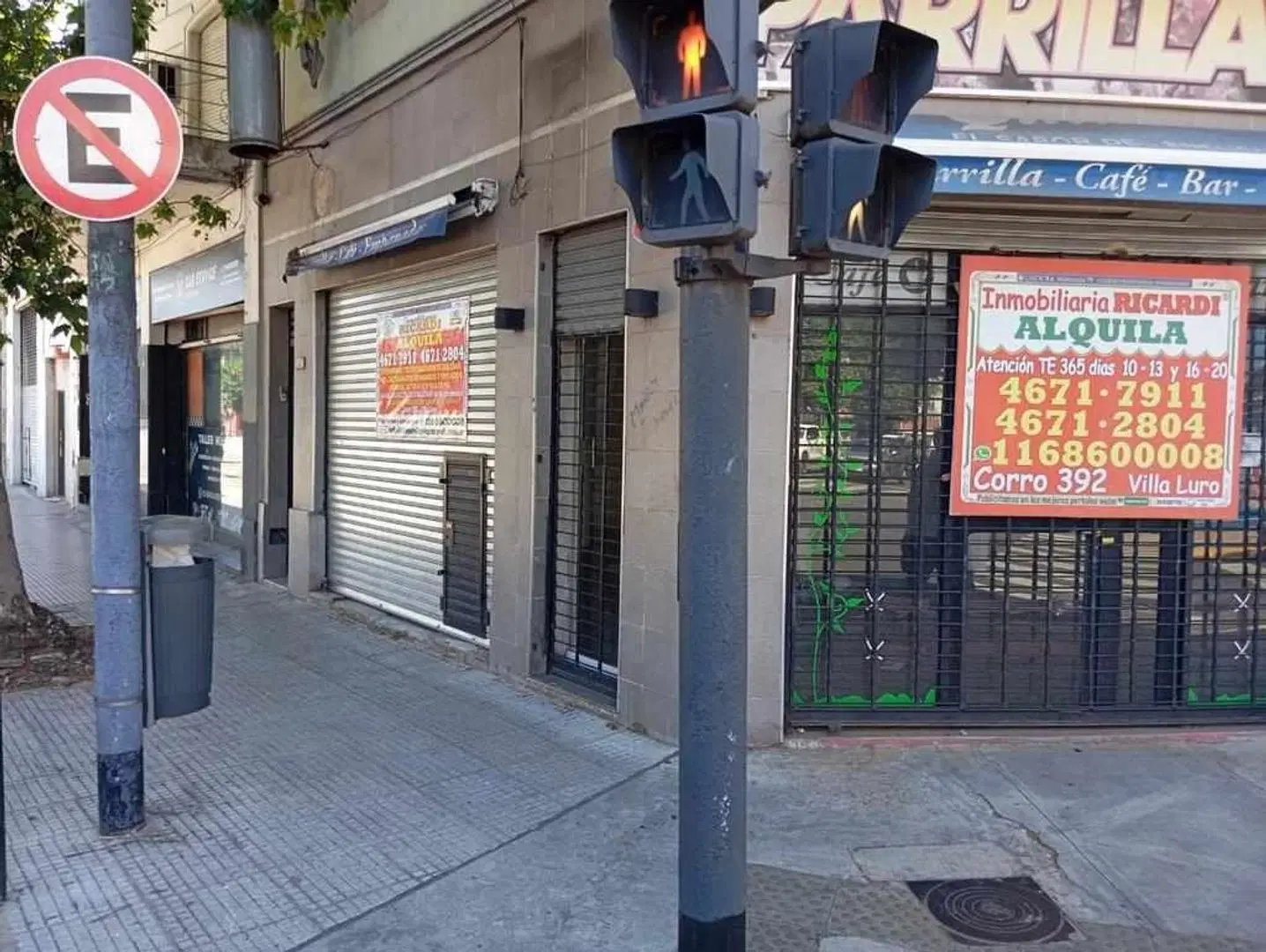 RIMBOMBANTE ESQUINA TRAFICO DE MANO se visualiza desde lejos 1