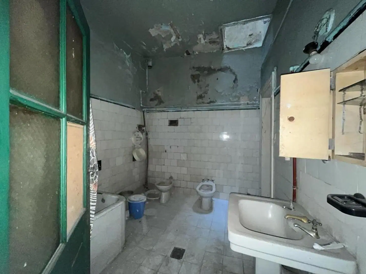 DESCOLADO INMUEBLE VIEJO... casona antigua HECHA POMADA 8