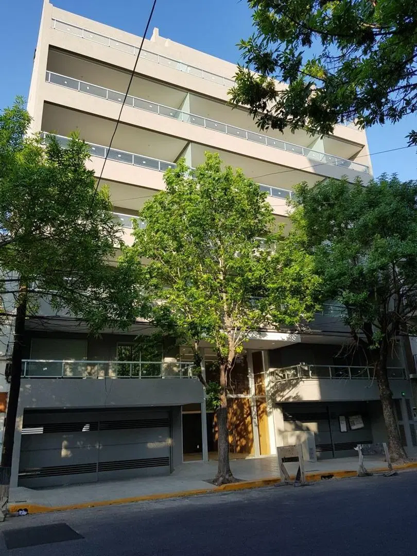 SEÑOR DEPARTAMENTO  3 amb a estrenar con balcon+ tza propia 3