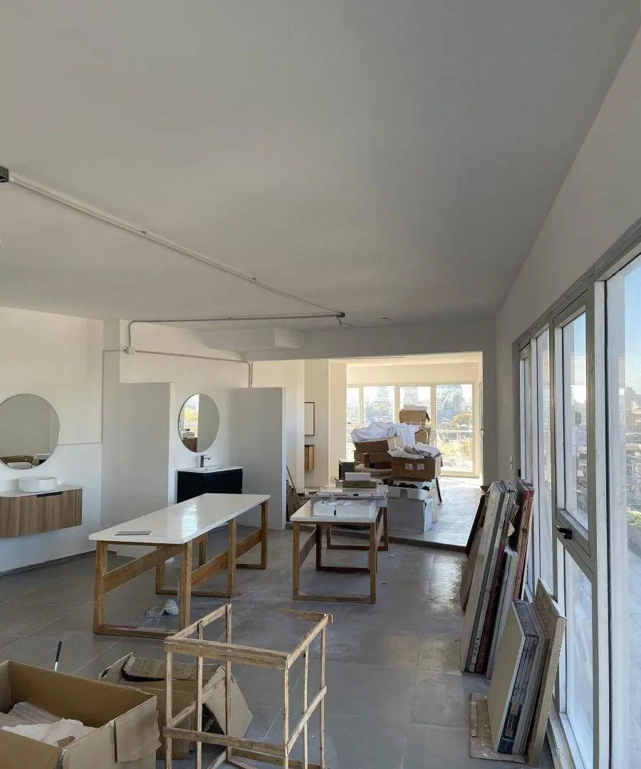 VENTA - GRAN OFICINA COMERCIAL planta abierta duplex con balcon terraza. Villa Crespo 4