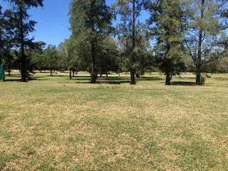 VENTA-EXCELENTE LOTE AL GOLF, en exclusividad .