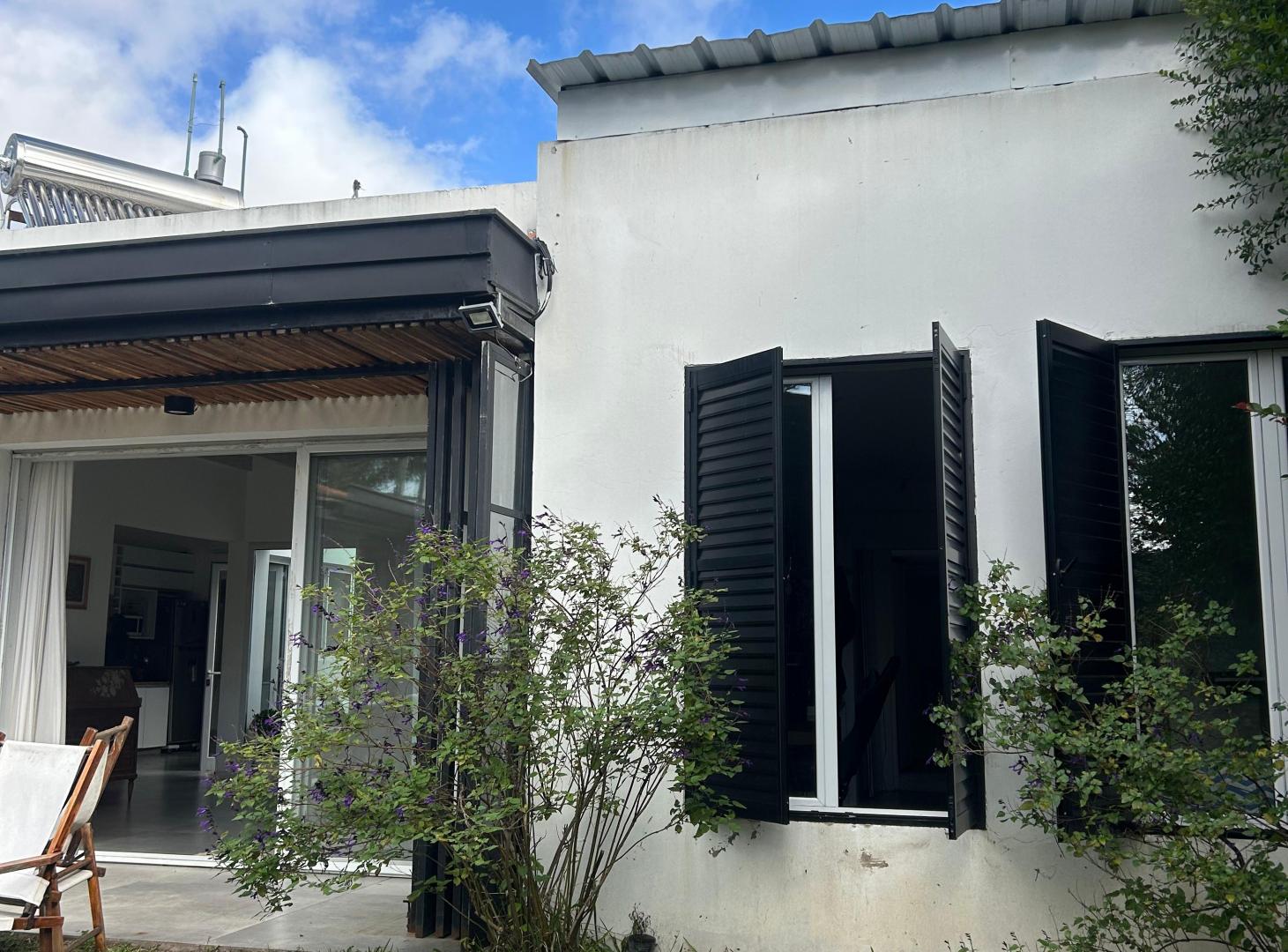 Casa con 3 dormitorios en venta en Las Lomas de San Isidro, Béccar.