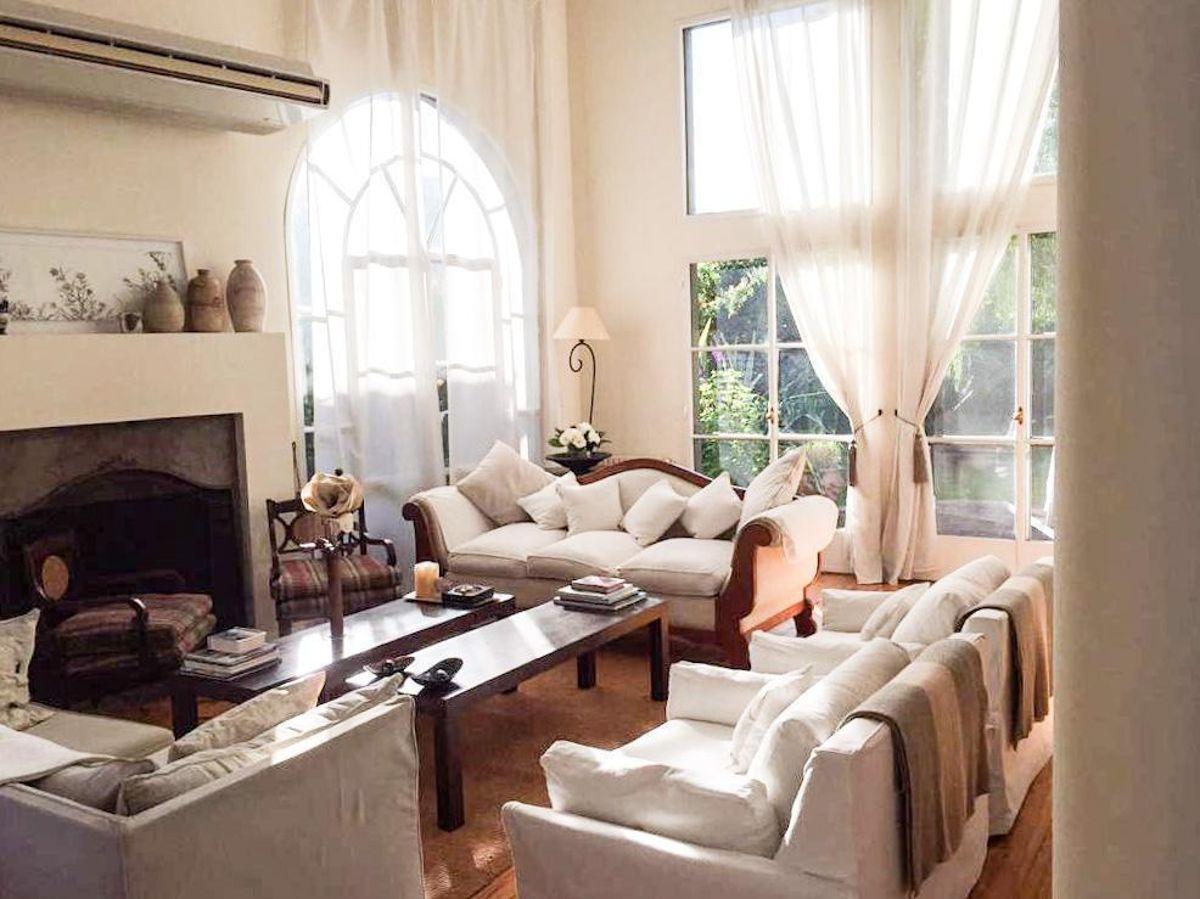 Foto de Lindísima casa en VENTA y ALQUILER de estilo moderno en Pacheco Golf, imagen 1