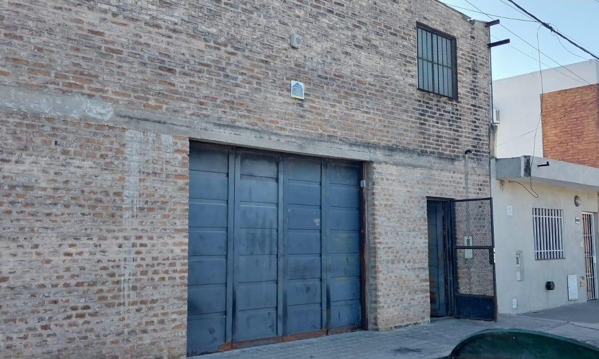 Galpón Zona Sur (San Martín y Circunvalación) 1