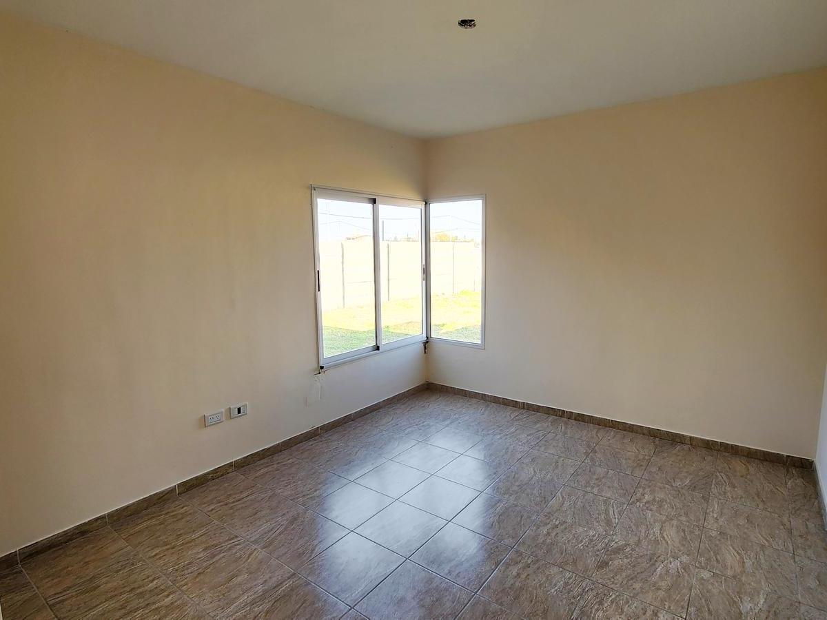 Venta Casa en Pueblo Esther 5
