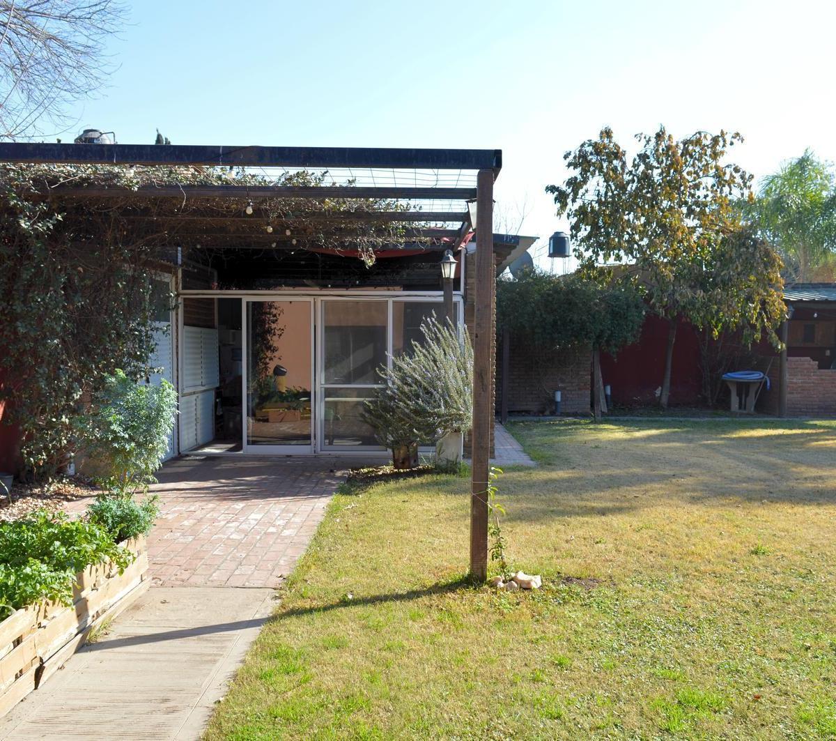 Venta Casa - Pueblo Esther. 2