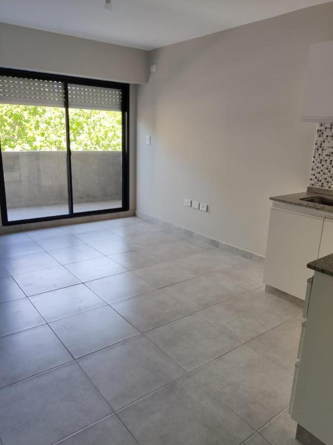 Foto de MONOAMBIENTE A ESTRENAR CON BALCÓN IDEAL INVERSIÓN, imagen 4