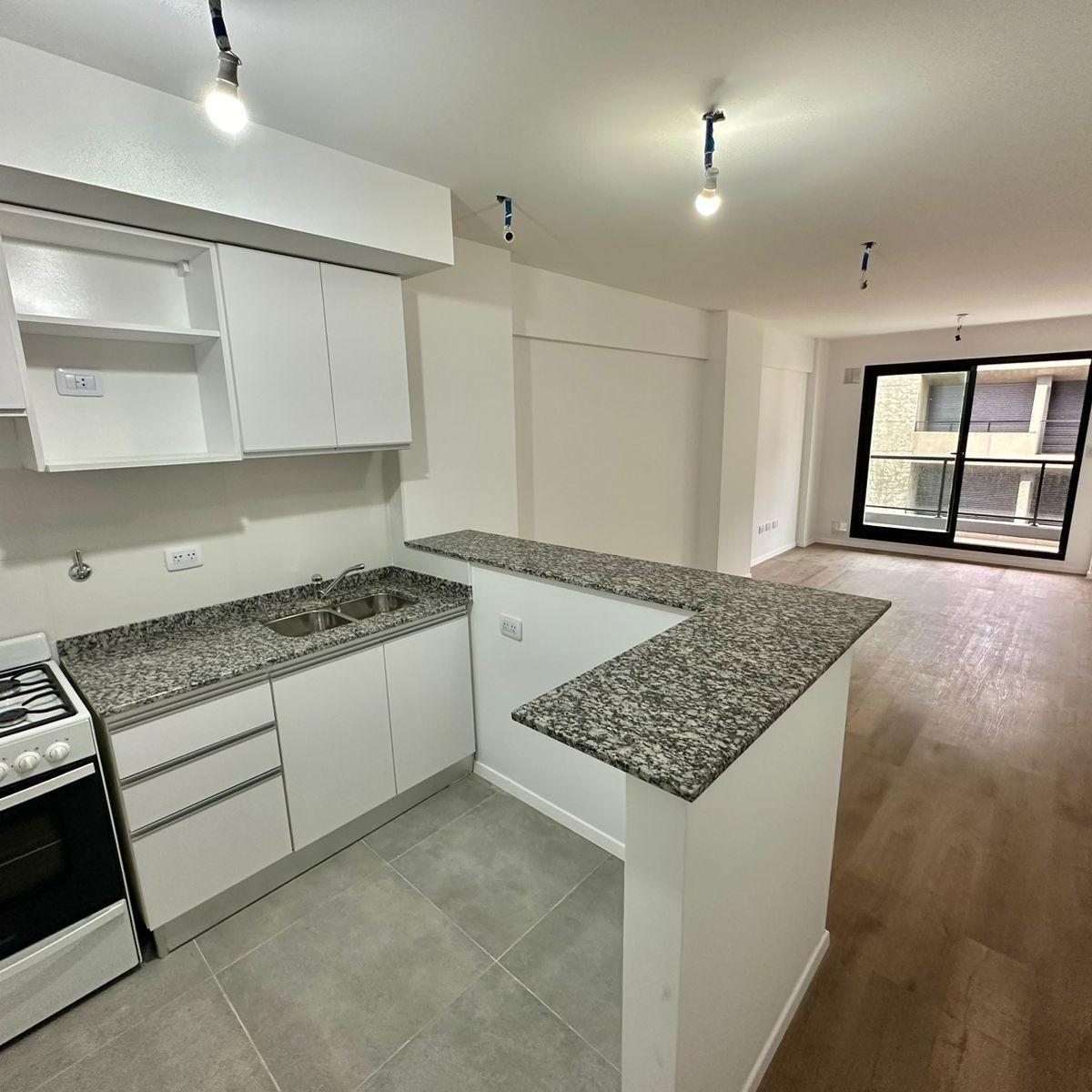 Departamento en Venta de 1 Dormitorio - Cochera Opcional 4