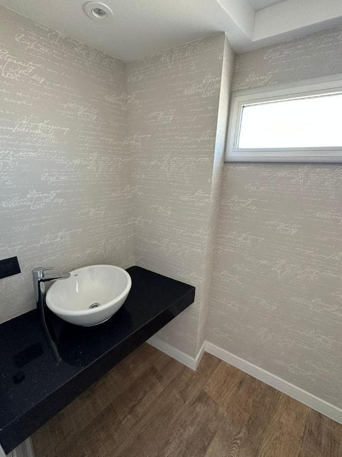 Venta Departamento 2 Dorm. - de Categoría. 2