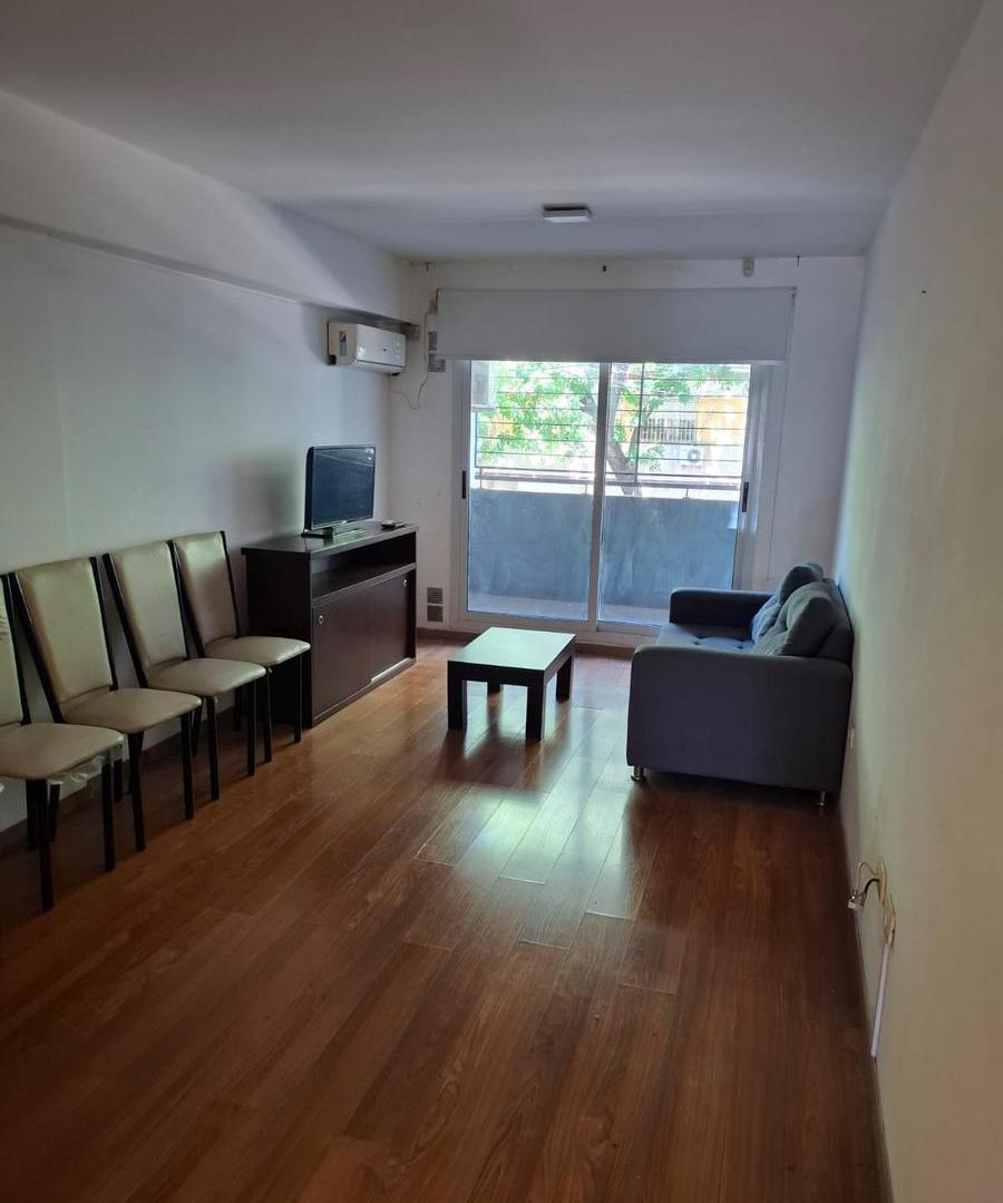 Departamento en Abasto 2 dormitorios y cochera