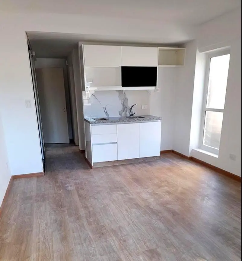 VENTA MONOAMBIENTE  CON TERRAZA EXCLUSIVA. APTA ALQUILER TEMPORAL 2