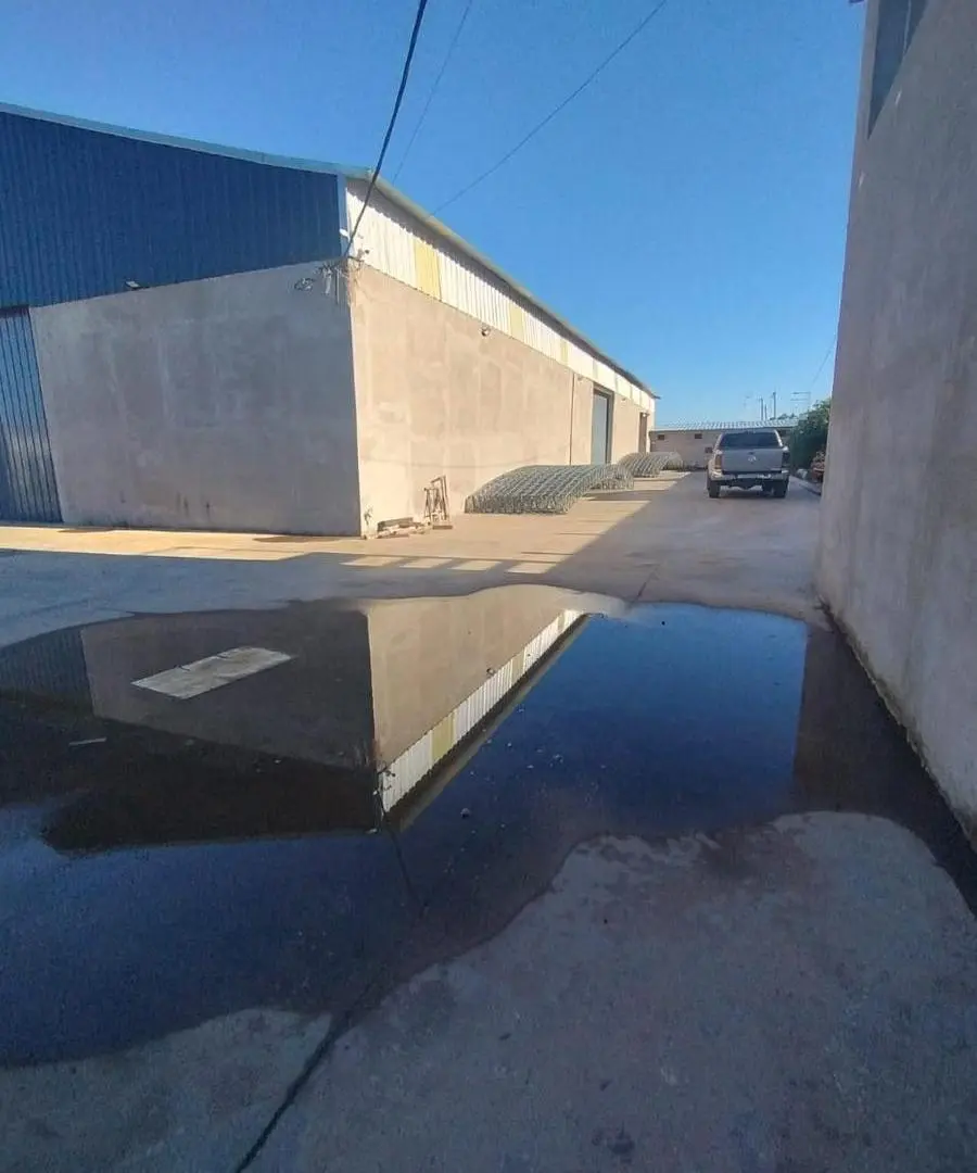 NAVE INDUSTRIAL , ALT OV. LAGOS 6900. ROSARIO 5