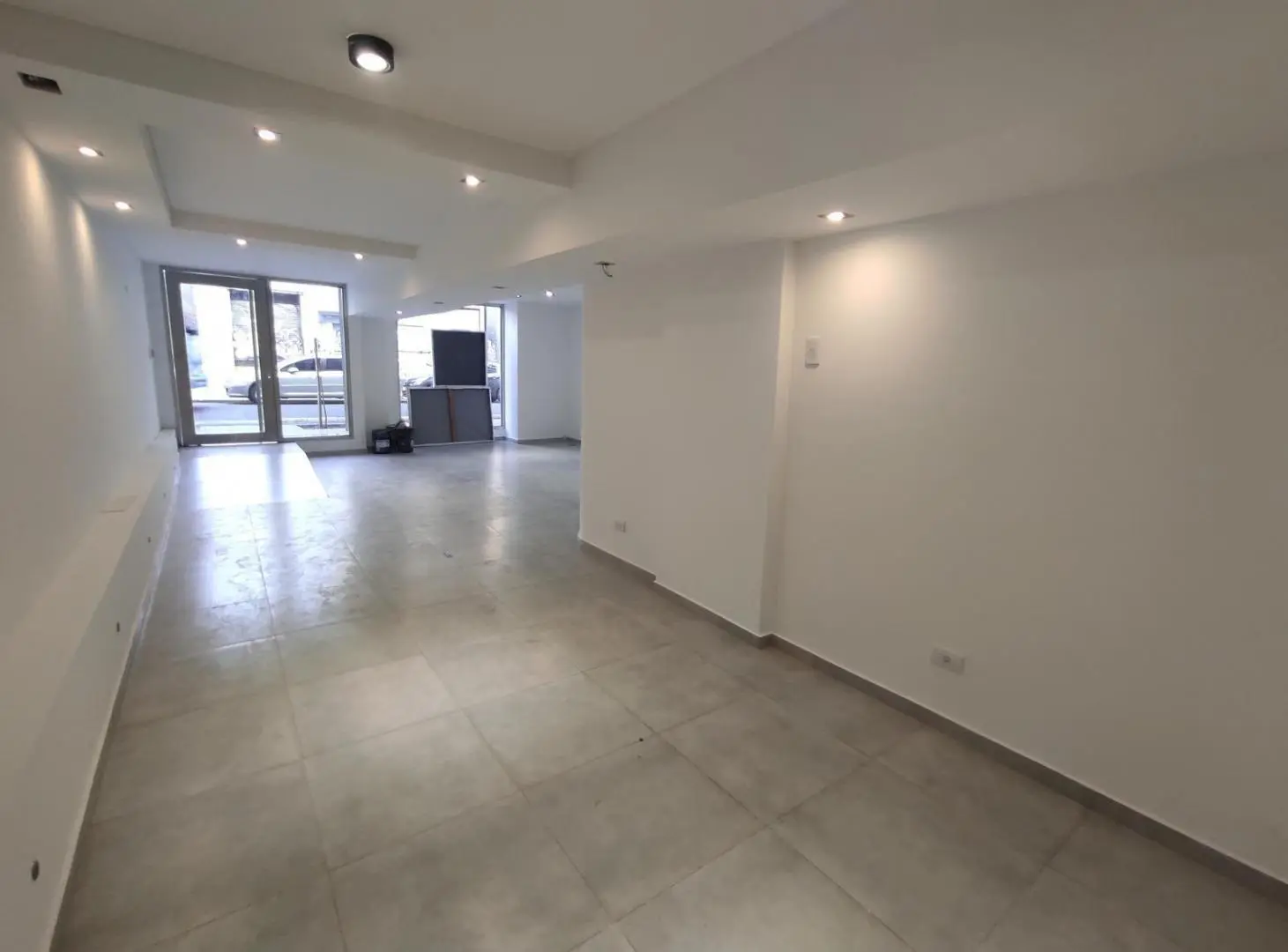 VENTA LOCAL SALTA 1800 1