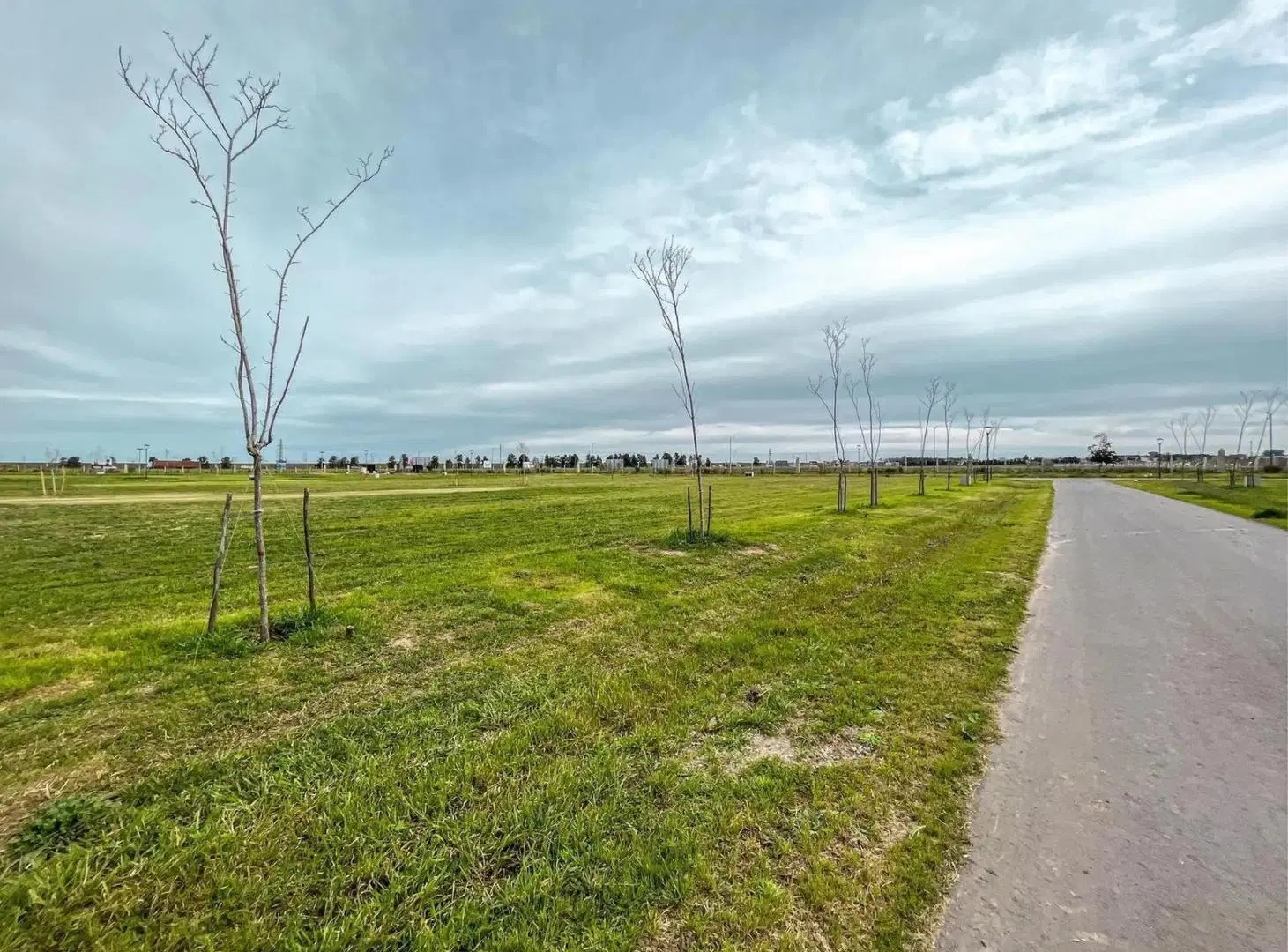 Terreno en venta Barrio Cerrado Vida club de campo 1