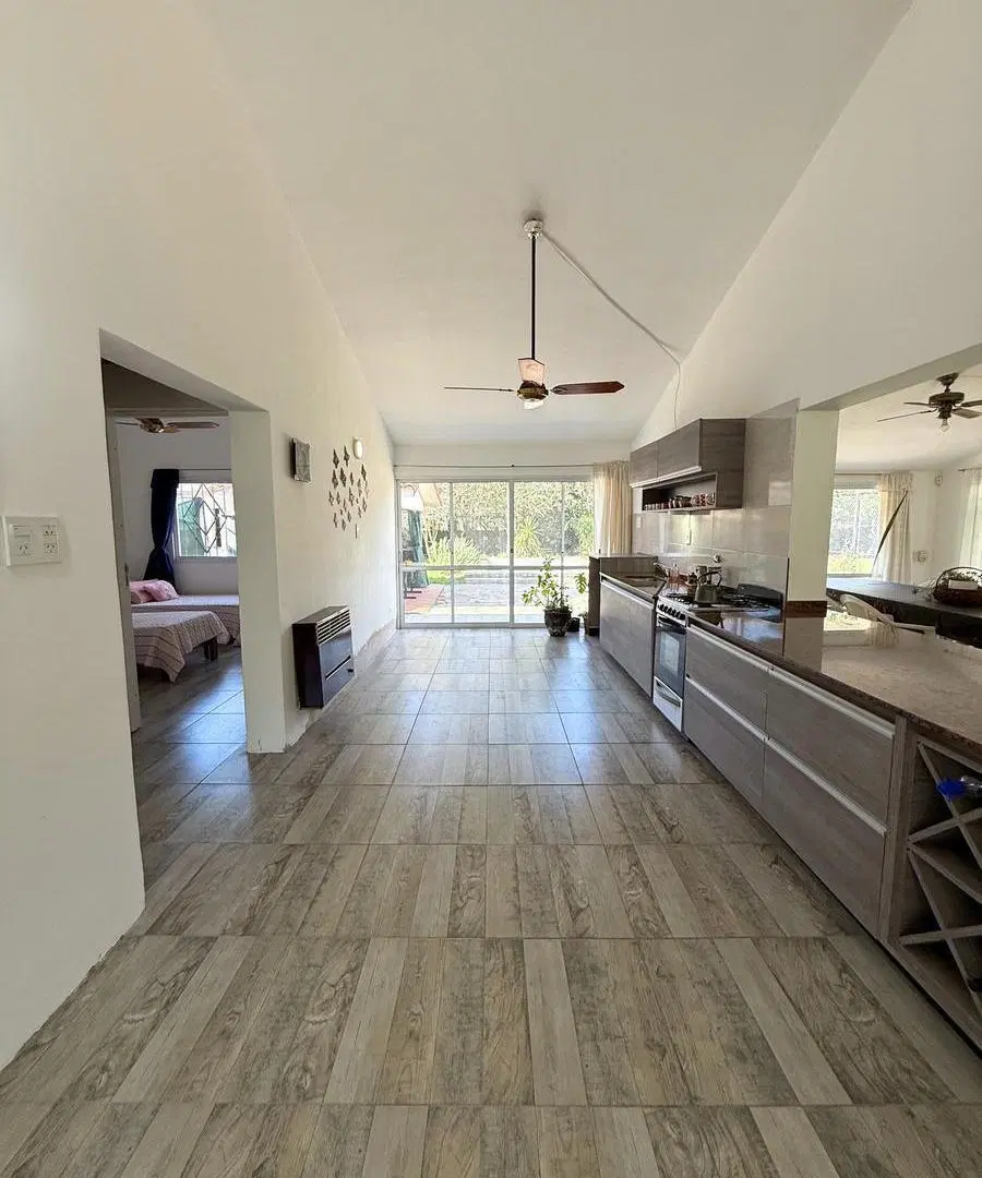 venta Casa de dos dormitorios sobre Av. Galindo 3