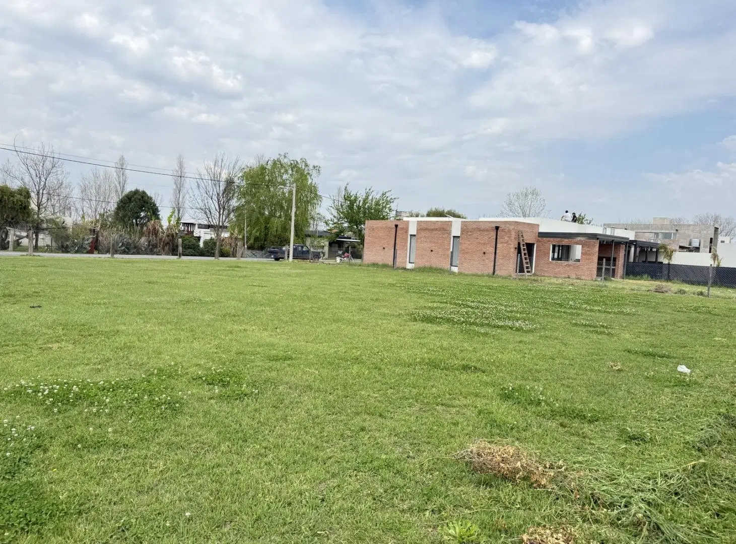 Terreno en Las Casuarinas, Ibarlucea 2