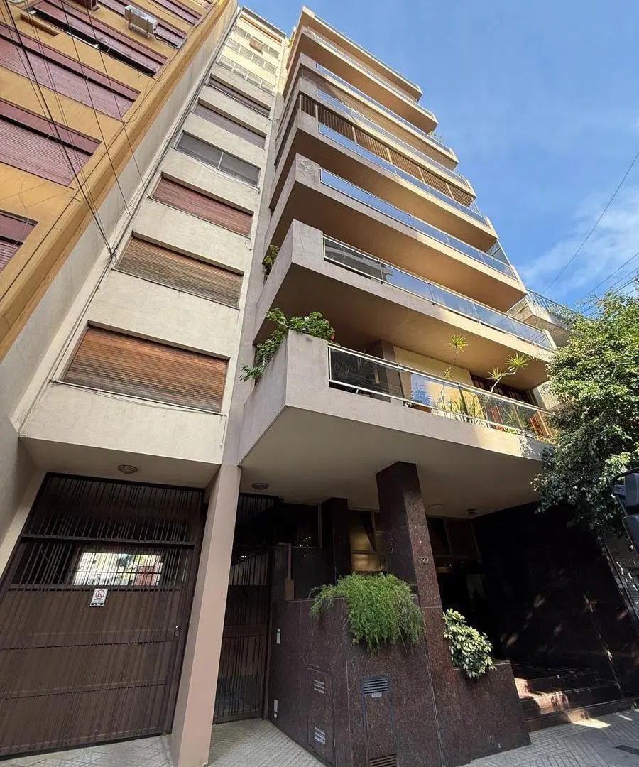 Duplex de categoria con vista al rio en alquiler 3