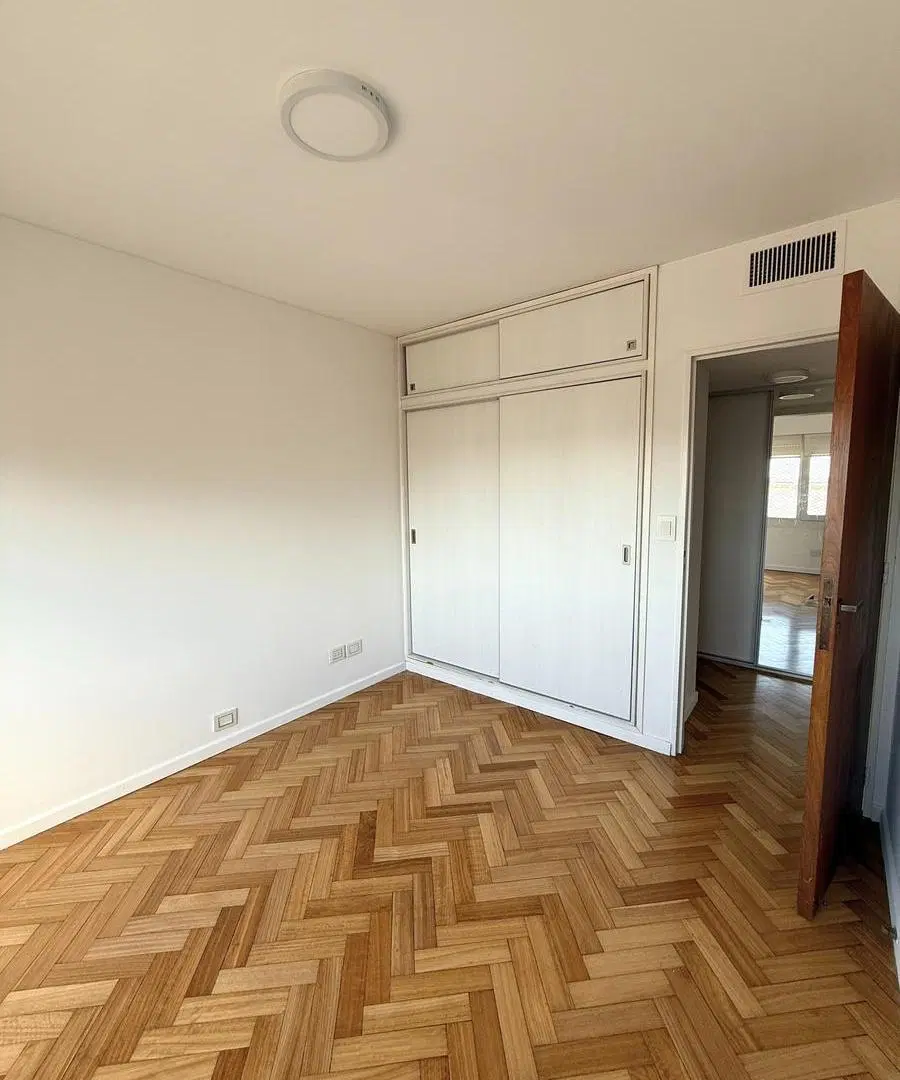 Duplex de categoria con vista al rio en alquiler 5