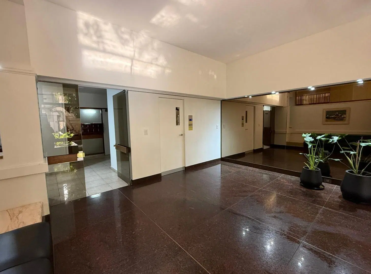 Duplex de categoria con vista al rio en alquiler 4