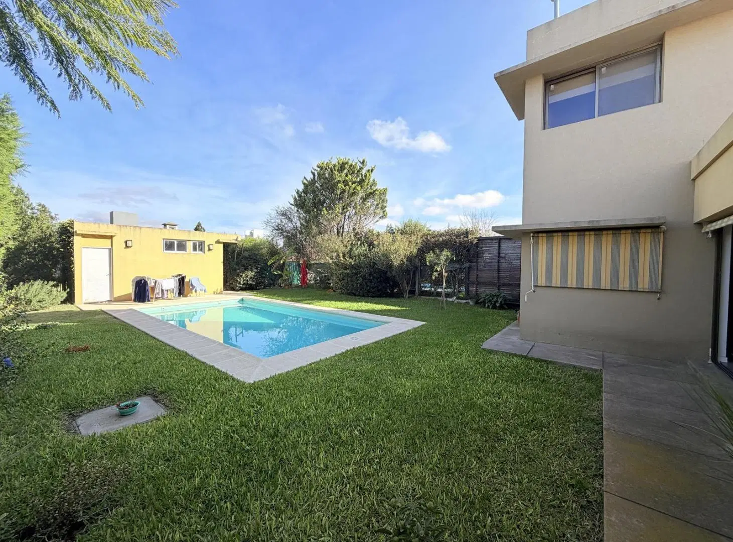 Casa 2 DORMITORIOS CON QUINCHO Y PILETA 3