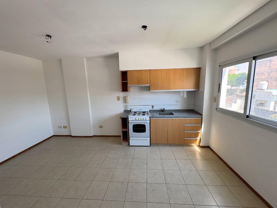 Foto de departamento 1 dormitorio doble balcon, imagen 5
