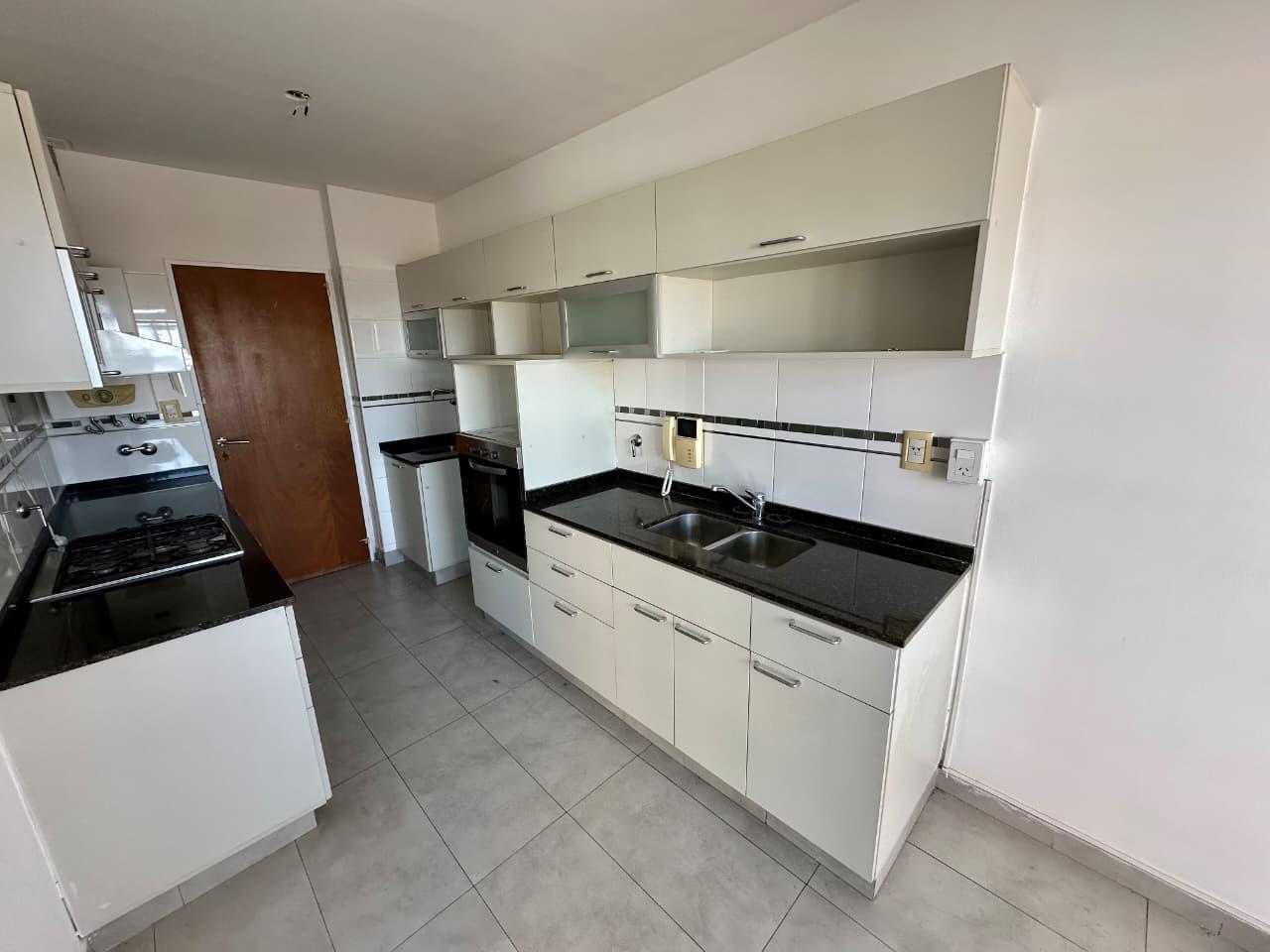 Foto de VENTA - SAN MARTIN AL 300 -2 DORM. - AMENITIES, imagen 4