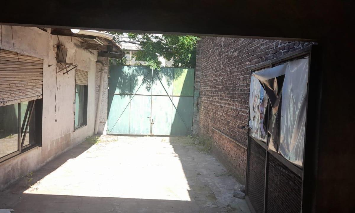 Venta Lote 8,66x28,20 en Ramos Mejía