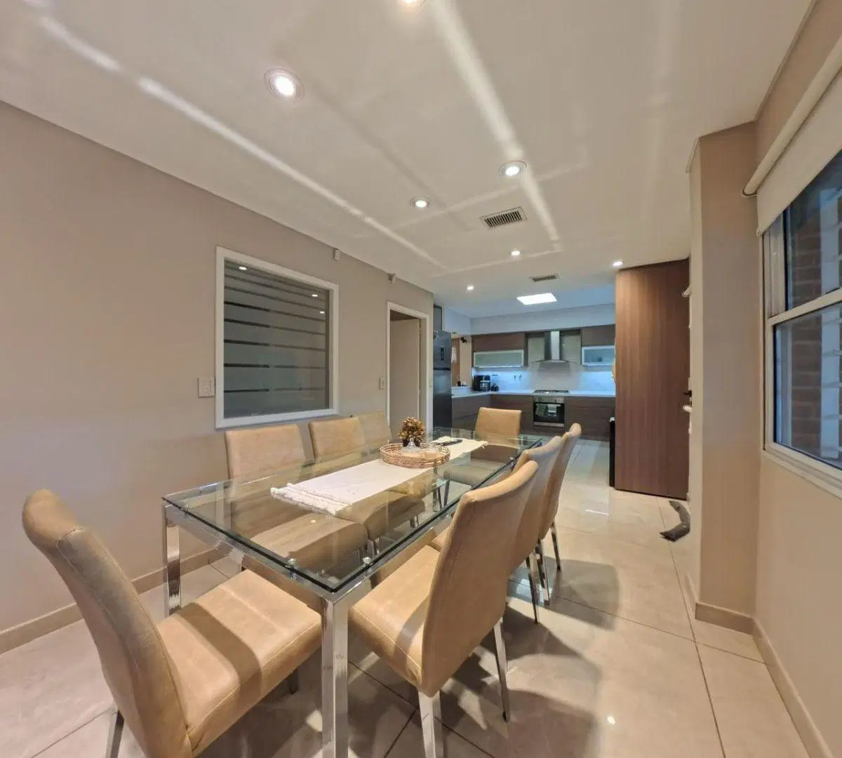 Excelente Casa Ramos Mejía 3