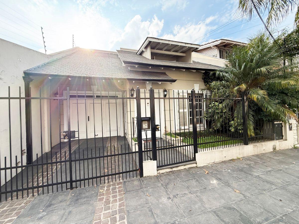 CASA EN ZONA RESIDENSIAL DE RAMOS MEJIA SUR