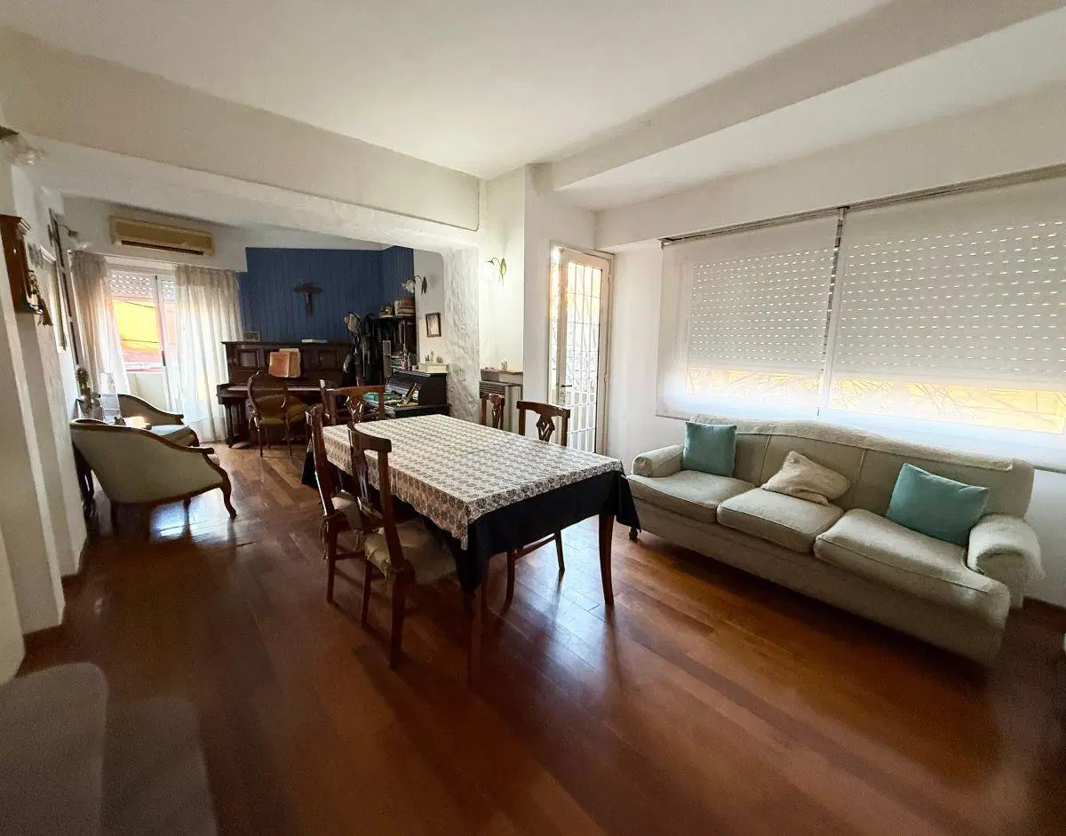 Departamento 4 ambientes Ciudadela 5