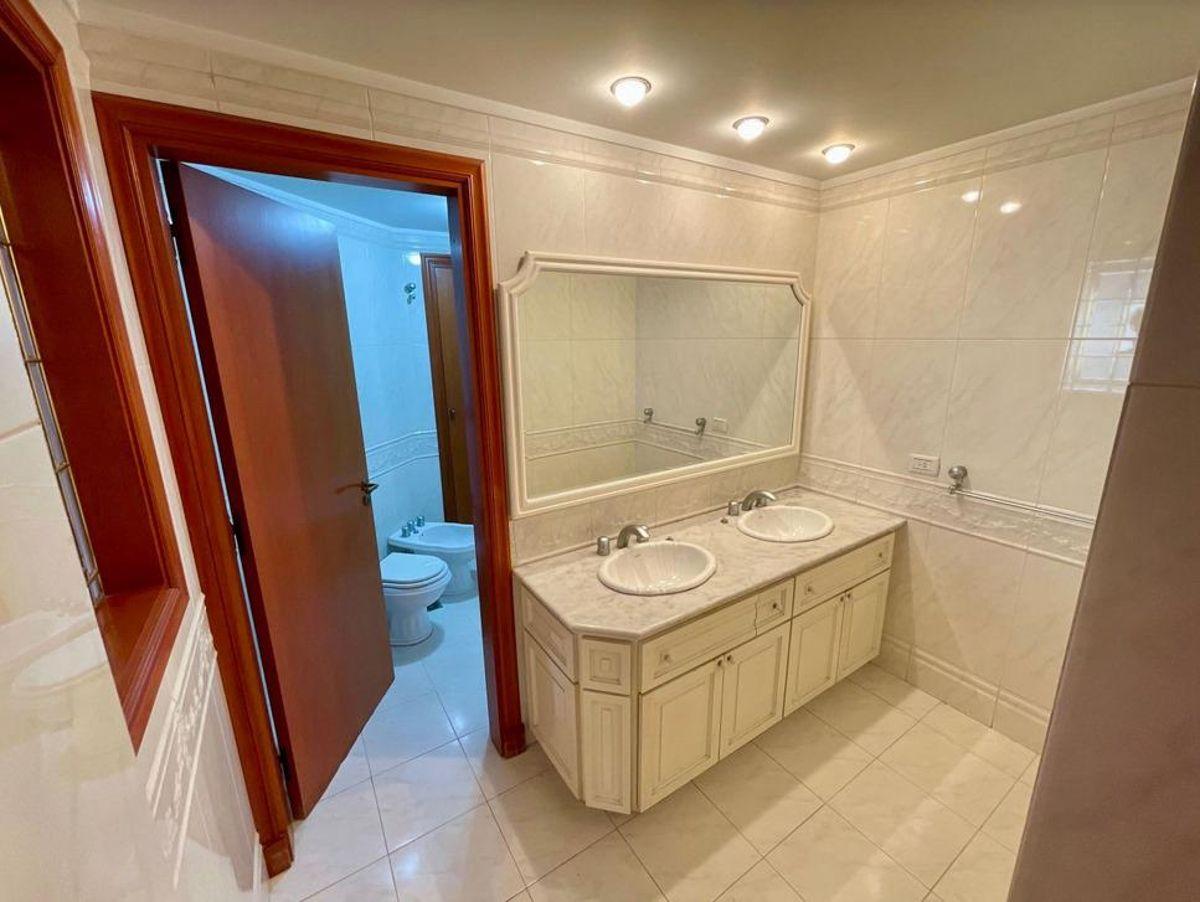 Foto de Venta de Edificio en Bloque Excelente Propiedad, imagen 3