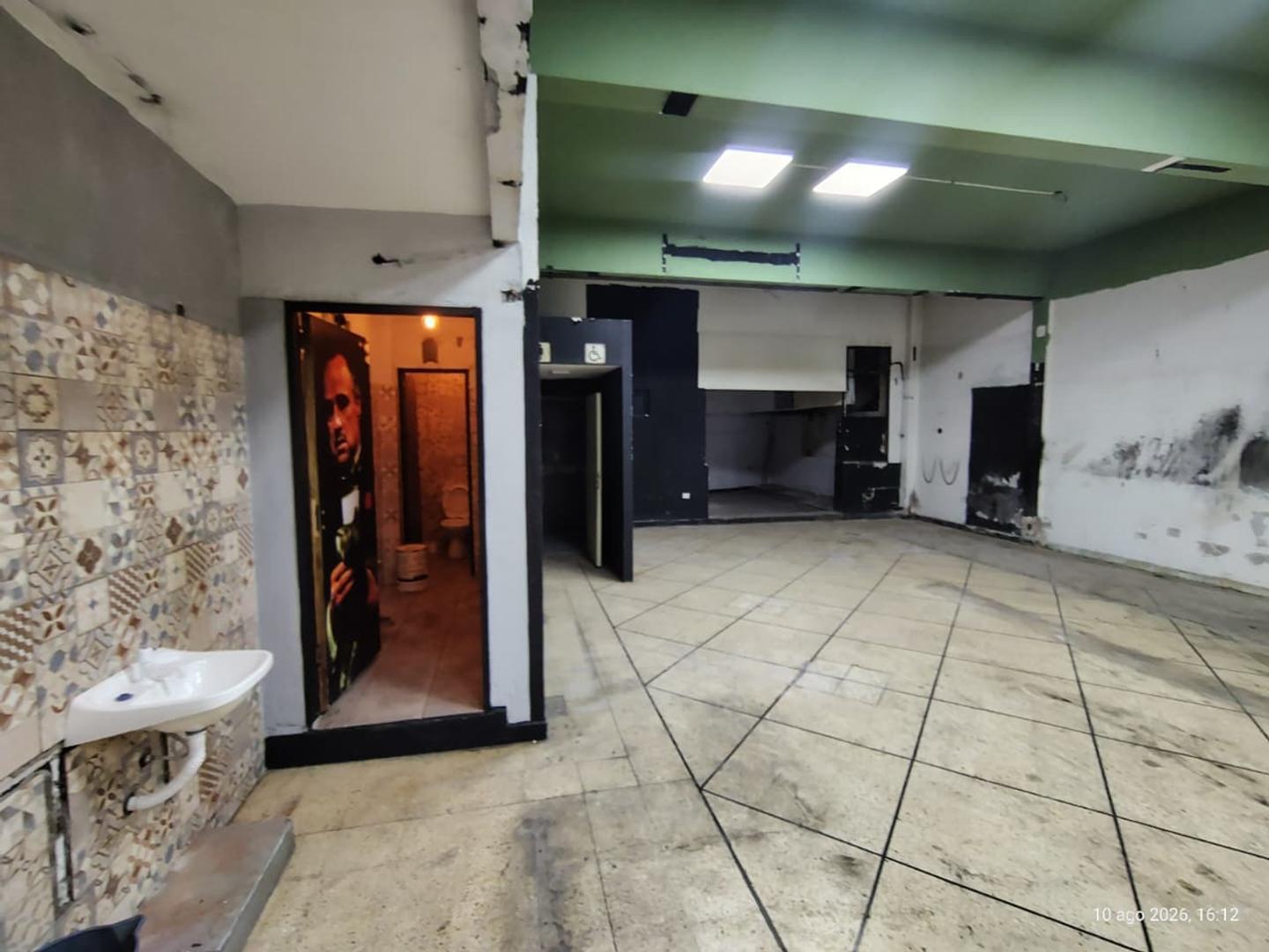 Foto de Local Sin Columnas 200m2, imagen 1