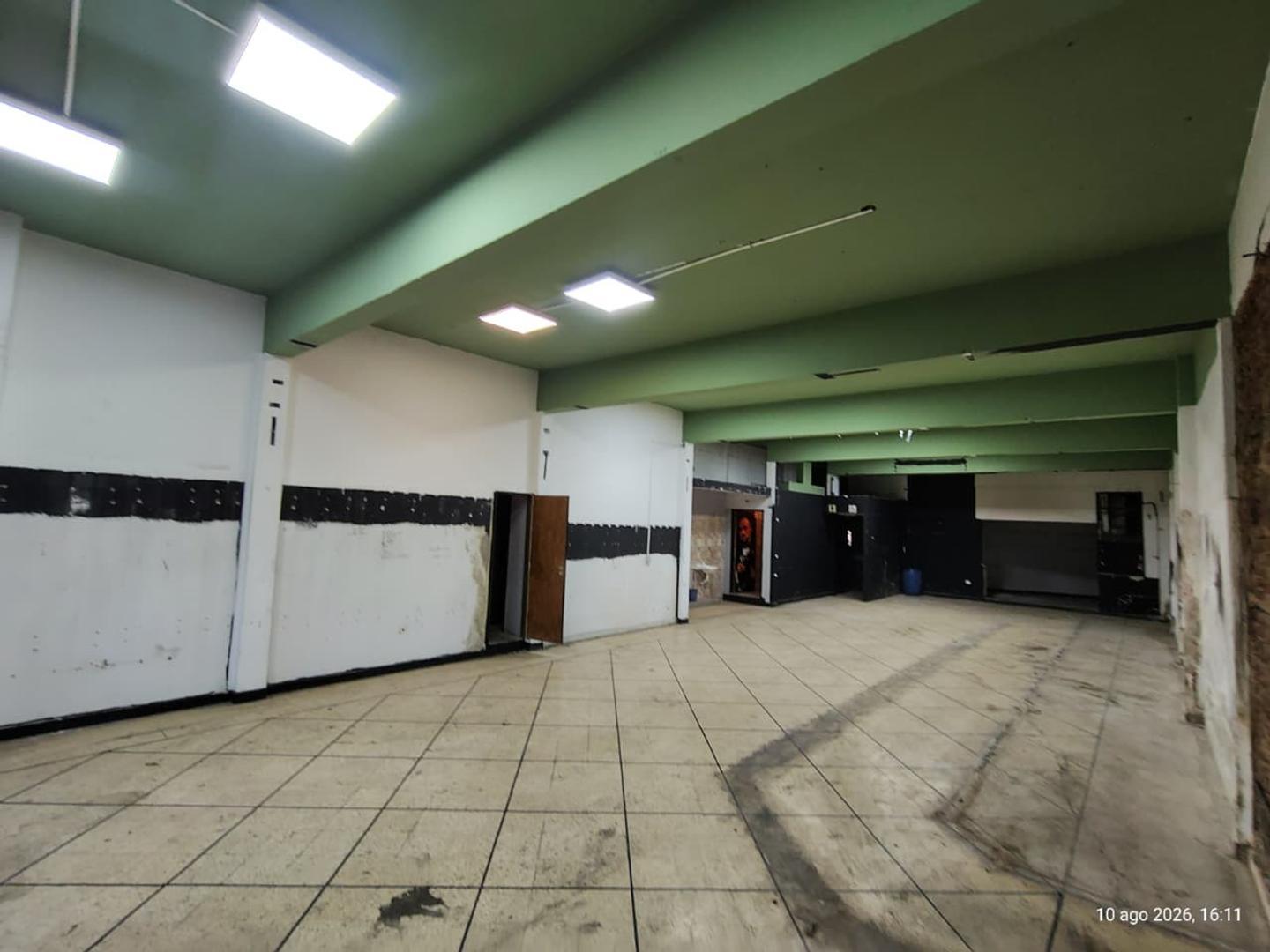 Foto de Local Sin Columnas 200m2, imagen 5