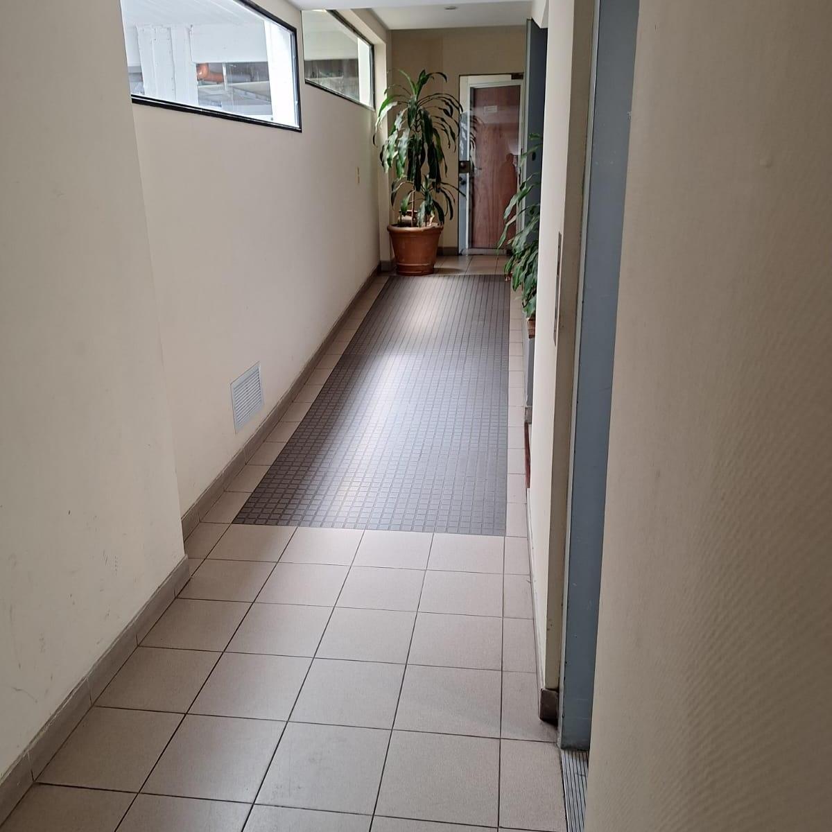 Venta Departamento 3 Amb con Cochera 5