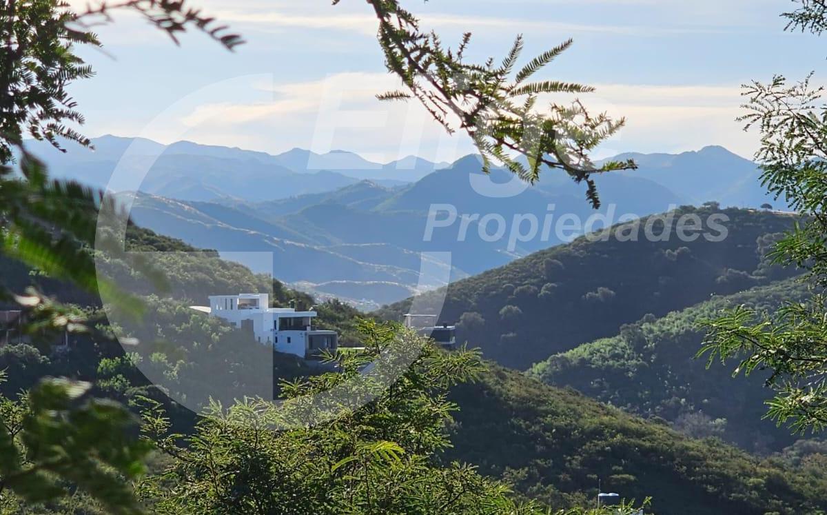 Venta de Terreno en La Deseada, Bv. Principal Próximo al Portón acceso Villa Warcalde