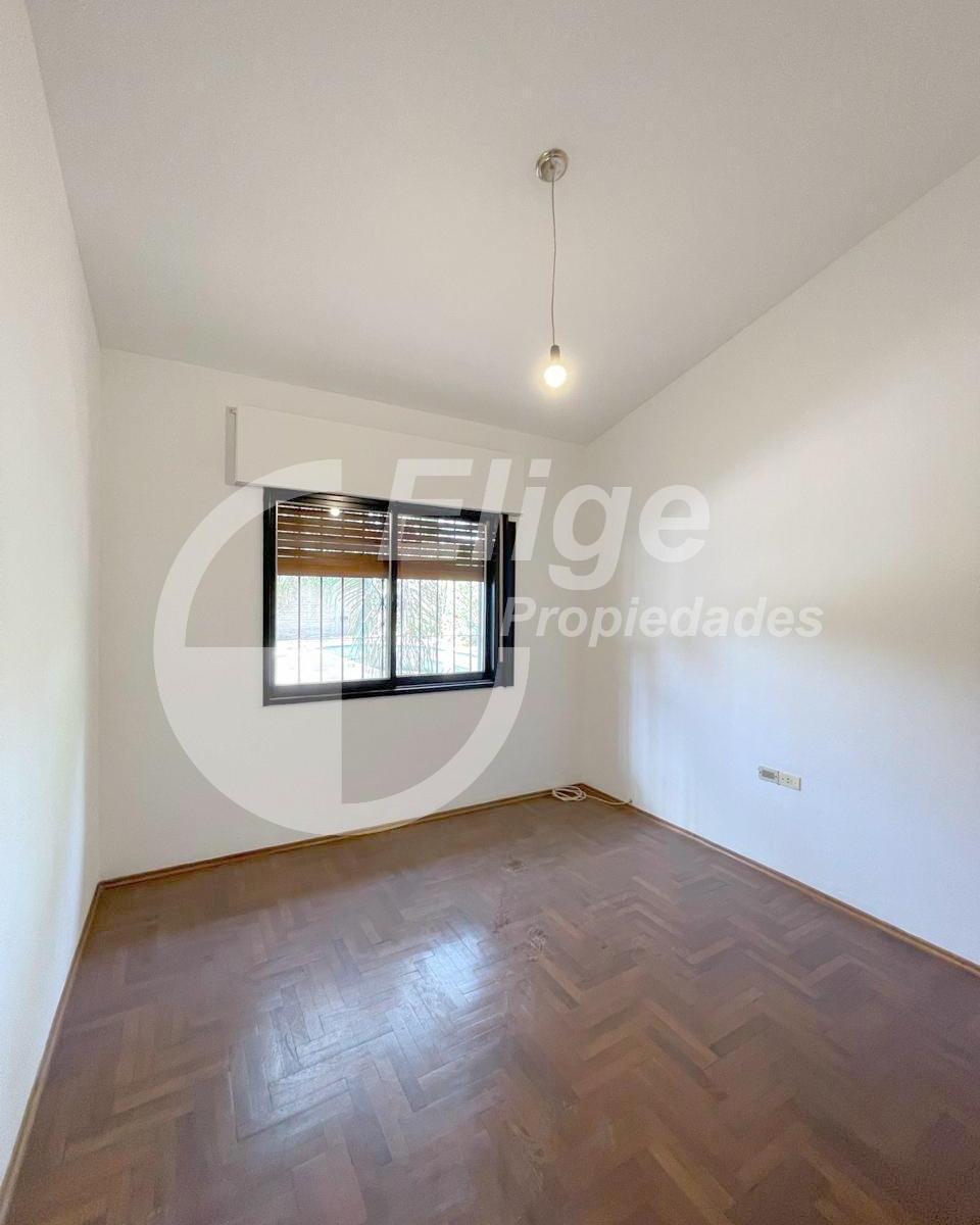 Casa 3 Dorm. en Unquillo, Apto Crédito, Cerca del Centro, con Jardín y Pileta 5