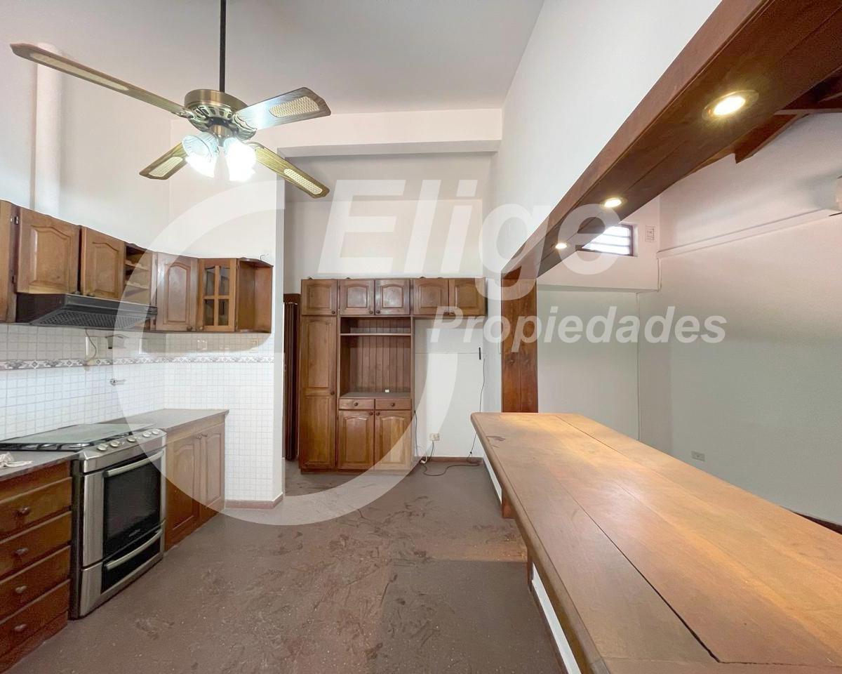 Casa 3 Dorm. en Unquillo, Apto Crédito, Cerca del Centro, con Jardín y Pileta 2