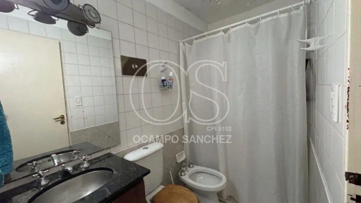 Departamento en Venta Barrio Juniors, Torre Roja, 2 Dormitorios, 1 Baño Completo con Balcón! 2