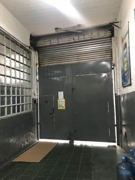 OPORTUNIDAD! Deposito/Galpon con oficina en Parque Patricios