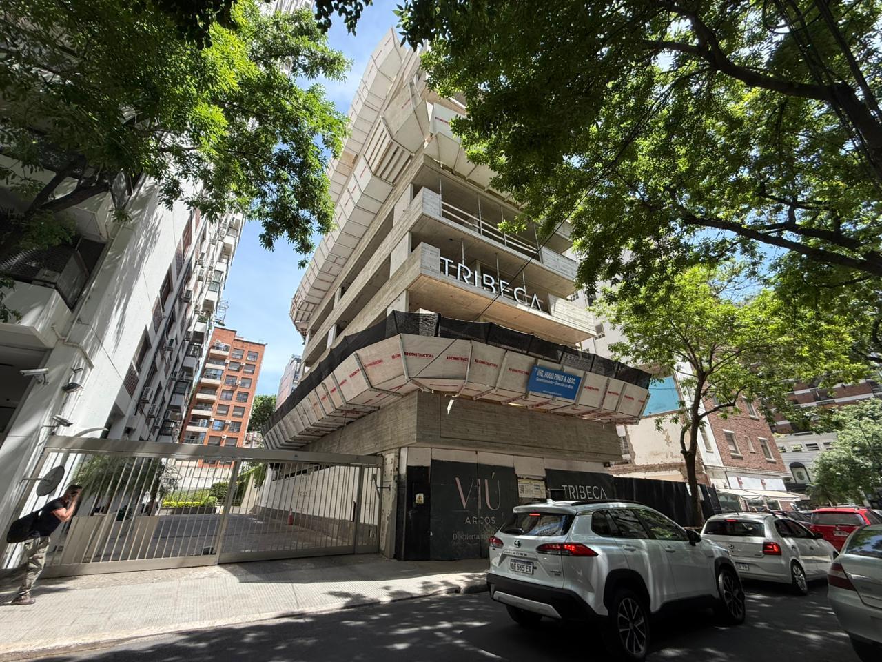 Foto de TRES AMBIENTES DE CATEGORIA CON PISCINA Y JARDIN PRIVADO EN BELGRANO, imagen 3